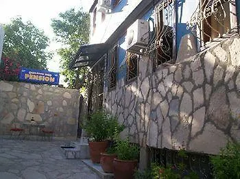 Anzac Golden Bed * Kusadasi