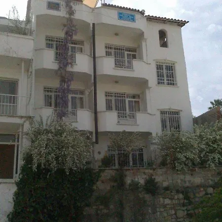 Anzac Golden Bed * Κουσάντασι