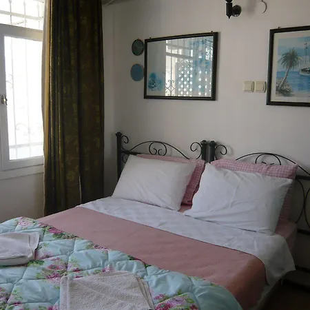 Pensiune Anzac Golden Bed *